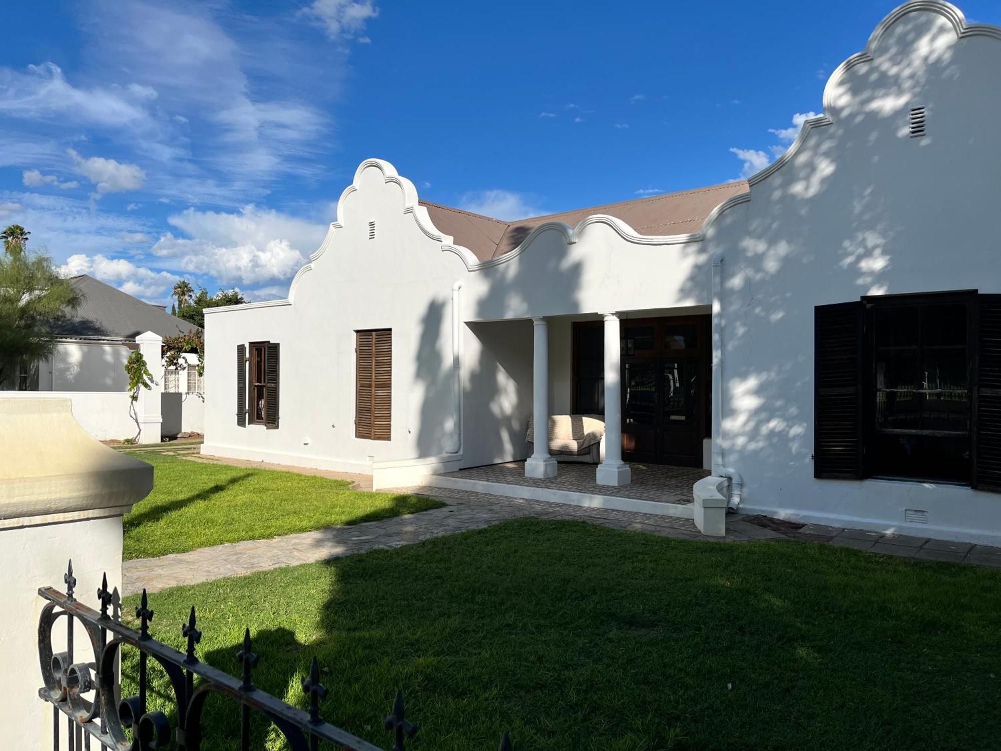 Toni'S Cottage Graaff-Reinet Buitenkant foto
